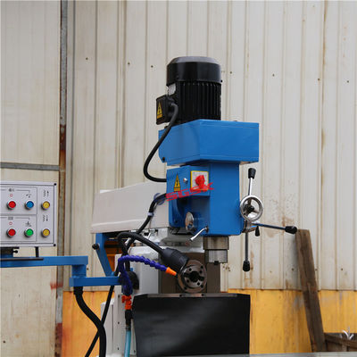 Proceso de acero del metal de la fresadora de la perforación ZX6332