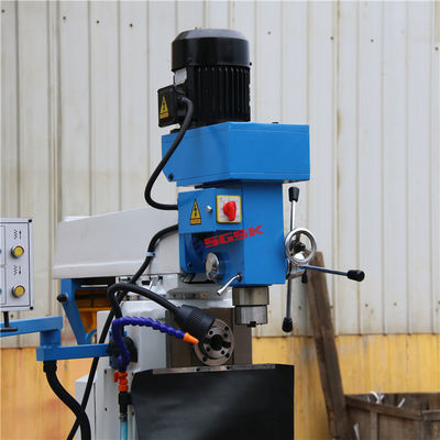 Proceso de acero del metal de la fresadora de la perforación ZX6332
